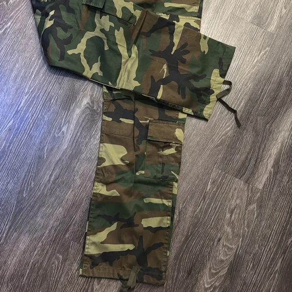 Raspberry Hills Pants